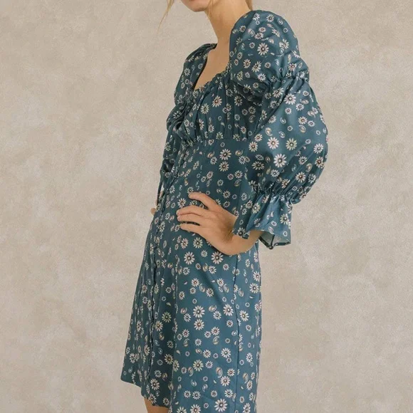 NWOT Blue Floral Print Long Sleeve Dress - Picture 3 of 6